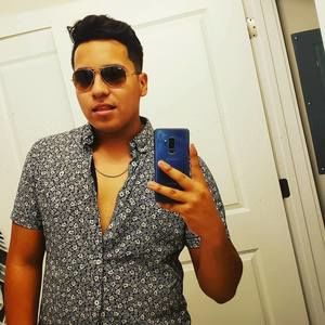 Meet your Posher, Mateo